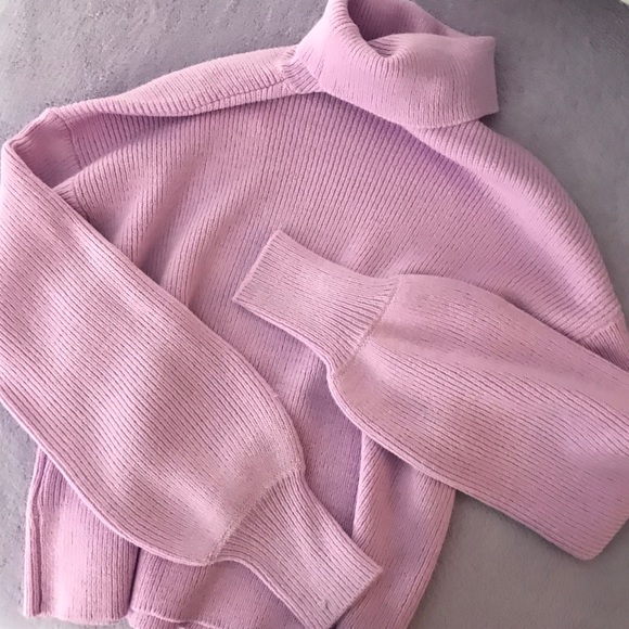 Urban Outfitters Sweaters - Bubblegum Pink Urban Outfitters Turtleneck Sweater
